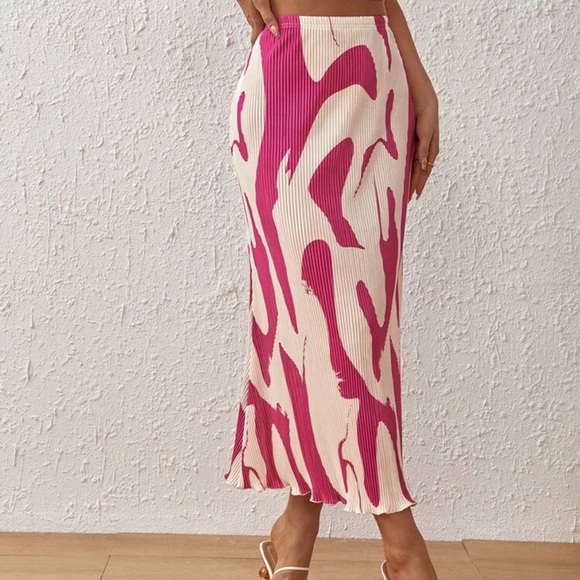 Women’s High Waist Graphic A Line Pleated Lettuce Trim Mermaid Hem Skirt *NEW* - Picture 4 of 6